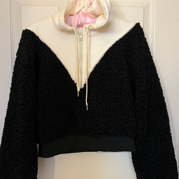 For Love and Lemons Cozy Cropped Pullover, Size XS, NWT - Picture 3 of 10